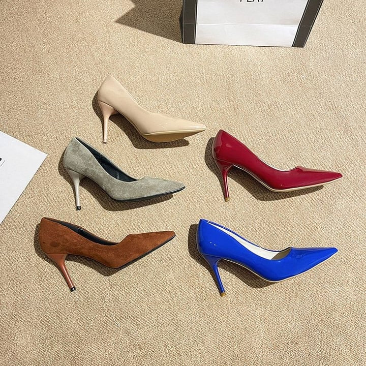 Gray suede, brown suede, blue, red, beige colors