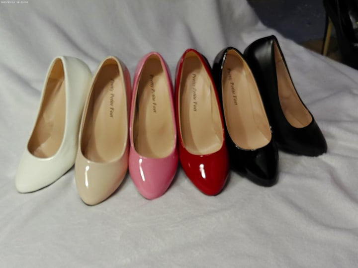 Kitten Heel