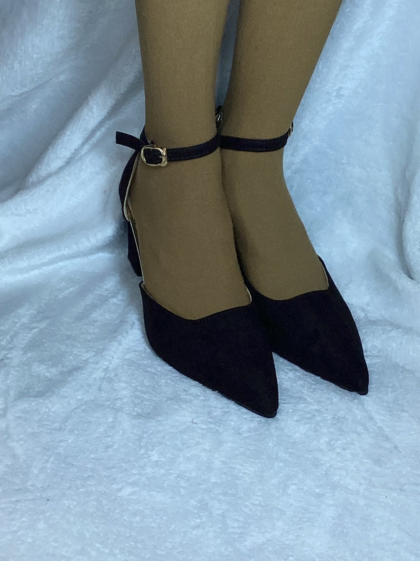 Strap ankle